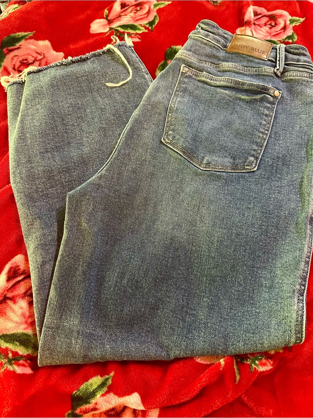 Judy Blue Wide Leg Cropped size 31